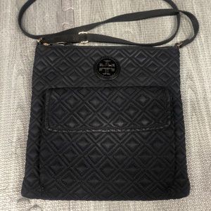 Authentic Tory Burch Crossbody handbag